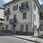 Lescen White - Swimming Pool Appartamento