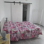 Lescen White - Swimming Pool * Lezzeno